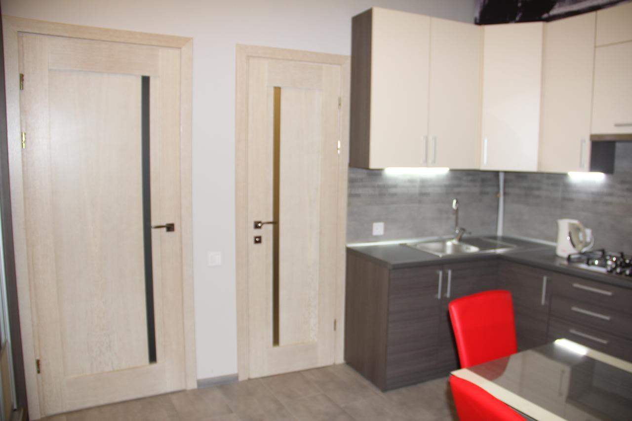 Apartment On Khorvatska Street Львов Экстерьер фото